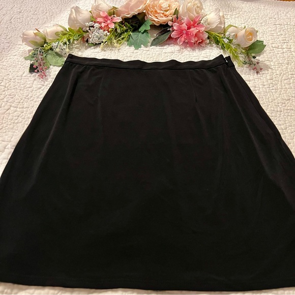 Laundry by Shelli Segal Los Angeles Black Skirt - Picture 8 of 11